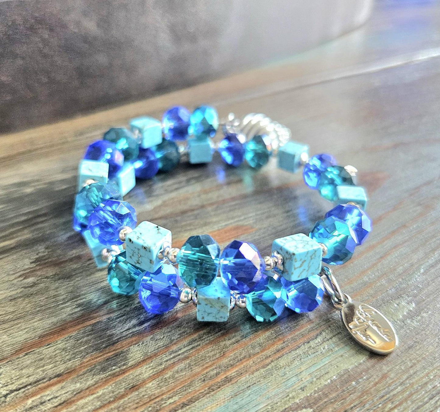 Seashell Charm Bracelet Jewelry Beaded Turquoise Gemstone Sea Ocean Beach Cruise Summer Silver Handmade Memory Wire Wrap Cuff Bangle Gift