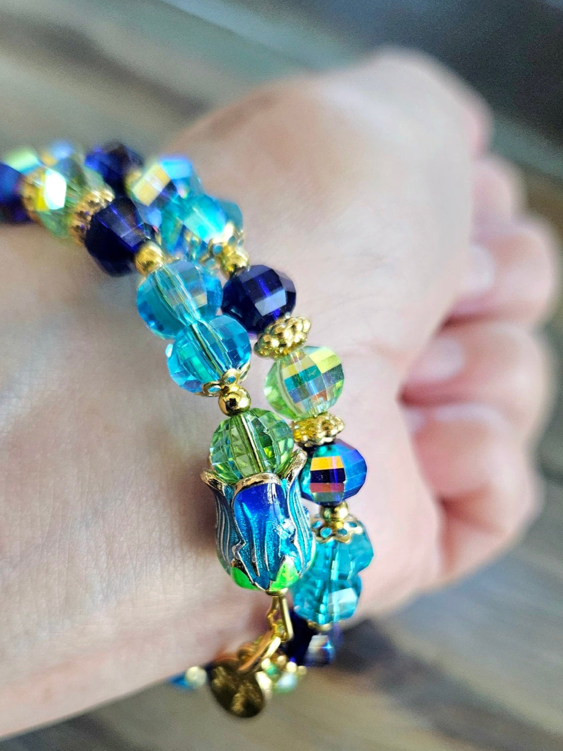 Flower Charm Beaded Bracelet Jewelry Spring Enamel Bead Cap Gold Aqua Green Blue Beach Cruise Vacation Women's Gift Memory Bracelet