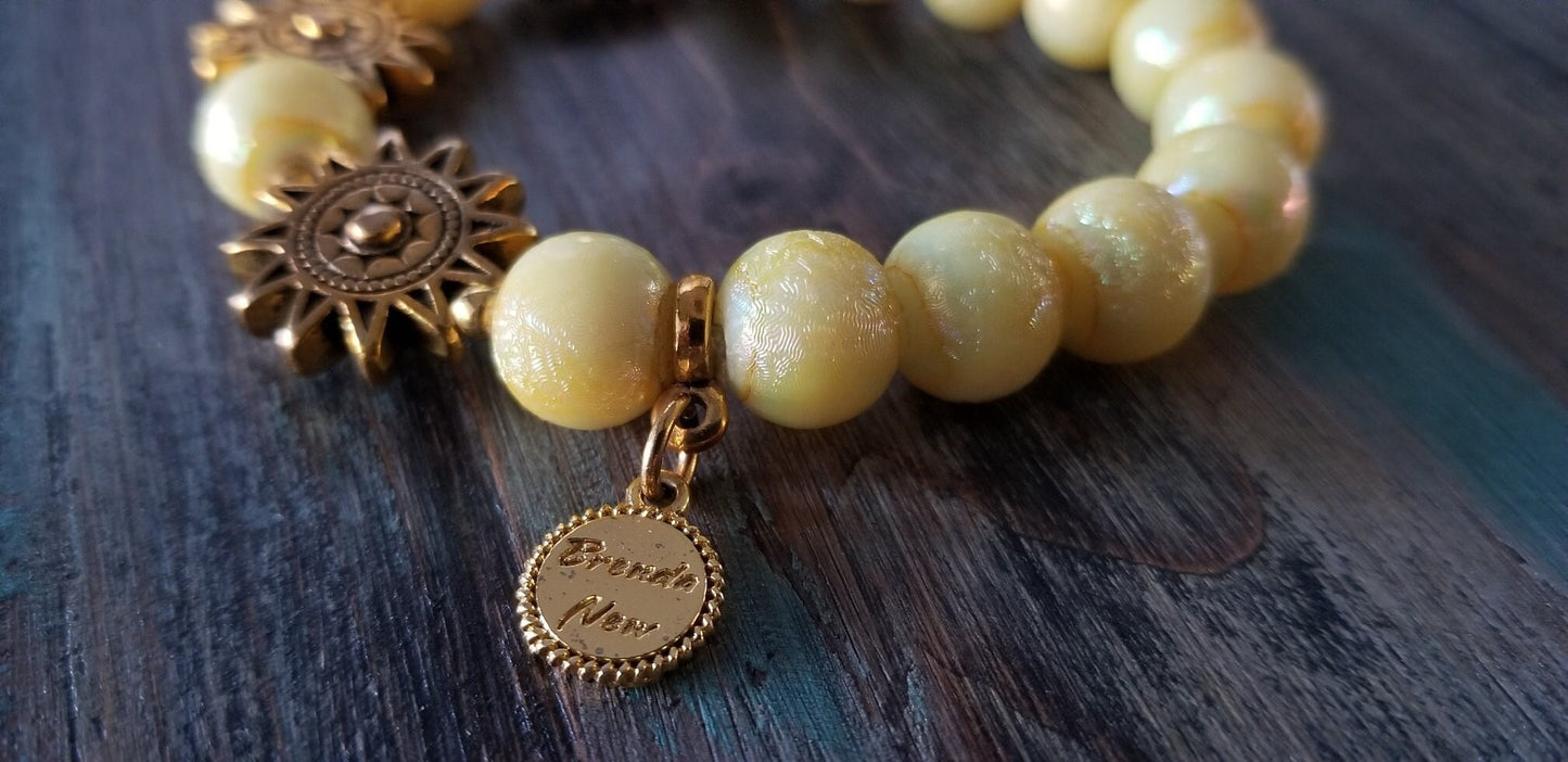 Sun Celestial Charm Beaded Bracelet Yellow Jewelry Stretch Gold Sunshine Amber Glass Beads Beach Spring Summer Women's Gift for Her