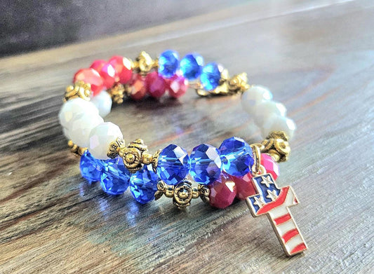 Red White and Blue Flag Cross Charm Bracelet Jewelry Beaded Patriotic USA Military July 4 Gold Wrap Bangle Memory Wire Adjustable